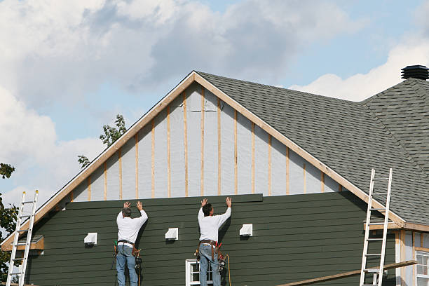 Professional Siding technician working in Lawndale, NC
